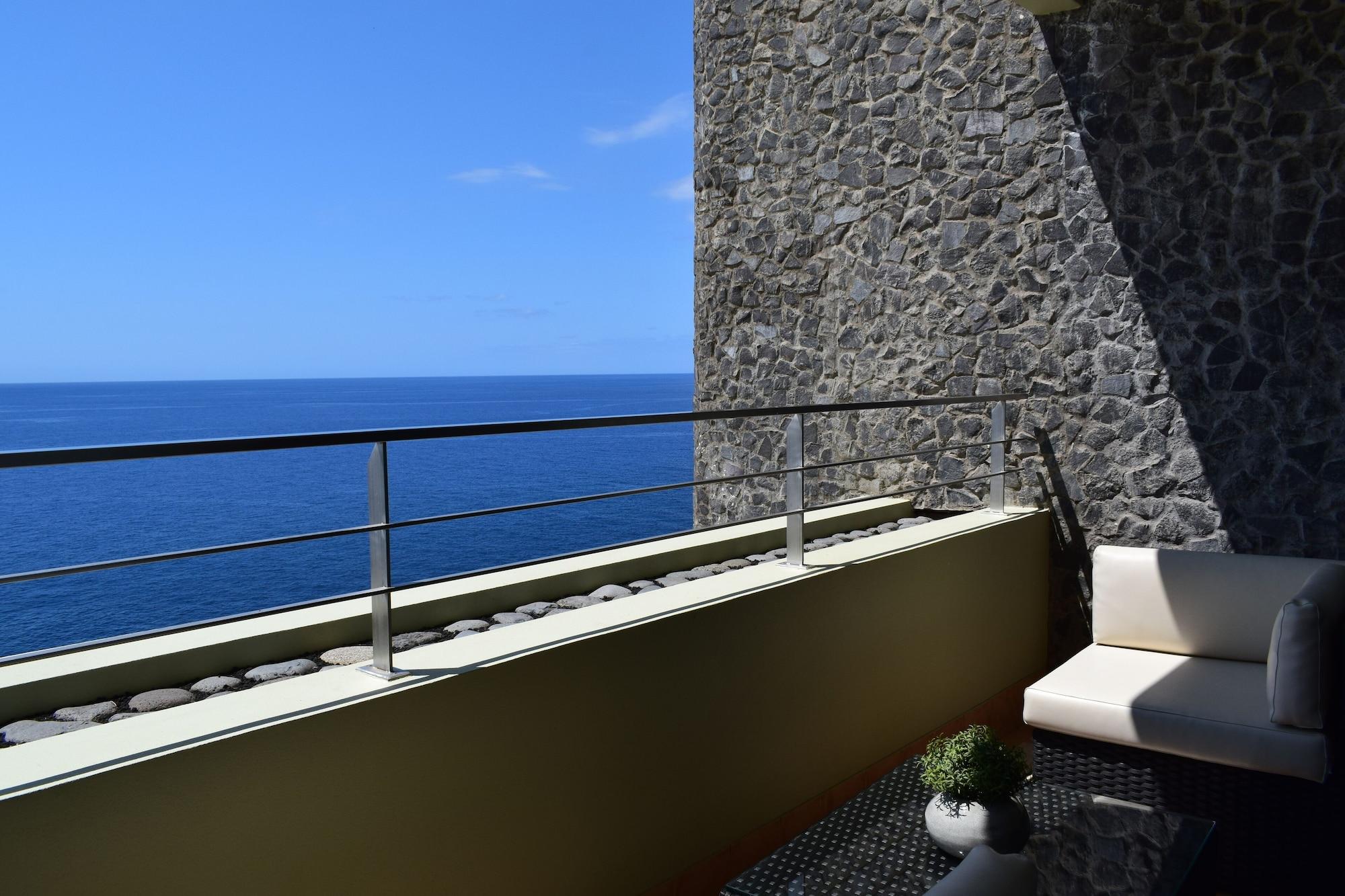 Madeira Regency Cliff - Adults Only Ξενοδοχείο Φουνκάλ Εξωτερικό φωτογραφία